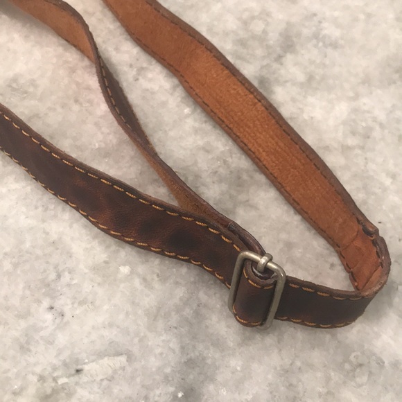 Vintage Bohemian Leather Suede Crossbody Purse Flower Tooled Detail Primitive - Picture 9 of 12